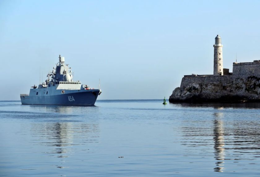 Cuba confirma la llegada en una semana de tres barcos y un submarino nuclear rusos