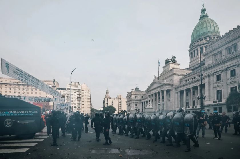 El Senado argentino da luz verde al proyecto estrella del Gobierno de Milei
