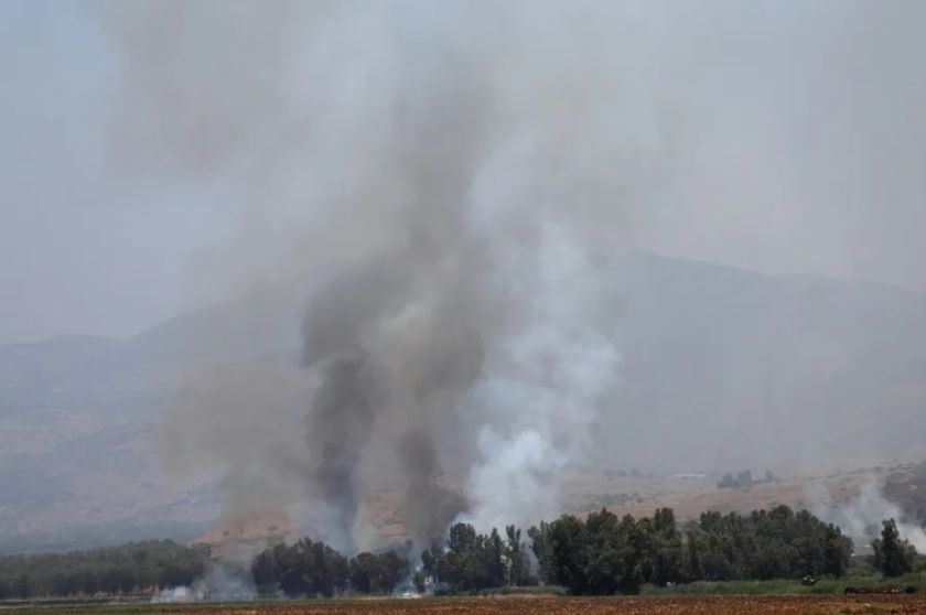 Hizbulá dispara “decenas” de cohetes contra Israel en respuesta a la muerte de dos civiles
