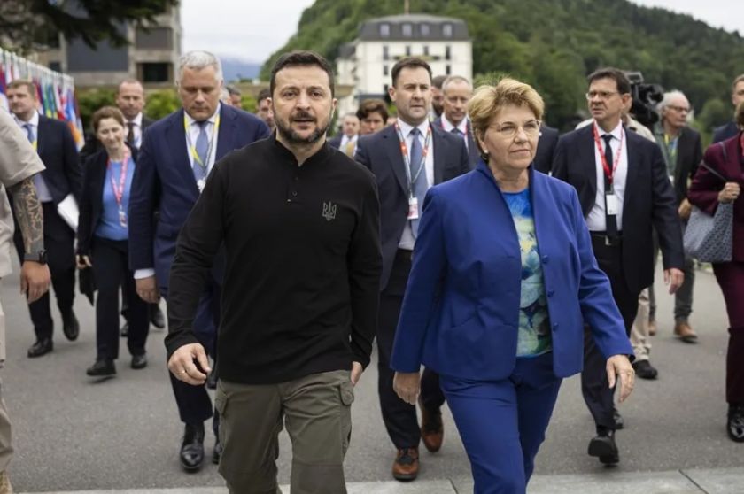 Zelenski abre la cumbre de paz sobre Ucrania apelando a la multilateralidad para poner fin a la guerra