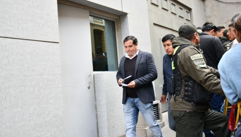 “El Presidente nos amenazó”: Dirigente denuncia que Arce advirtió con reprimir bloqueo