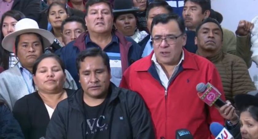 Diputados ‘arcistas’ dicen que la sesión presidida por Andrónico "no existió" e insisten que era ilegal