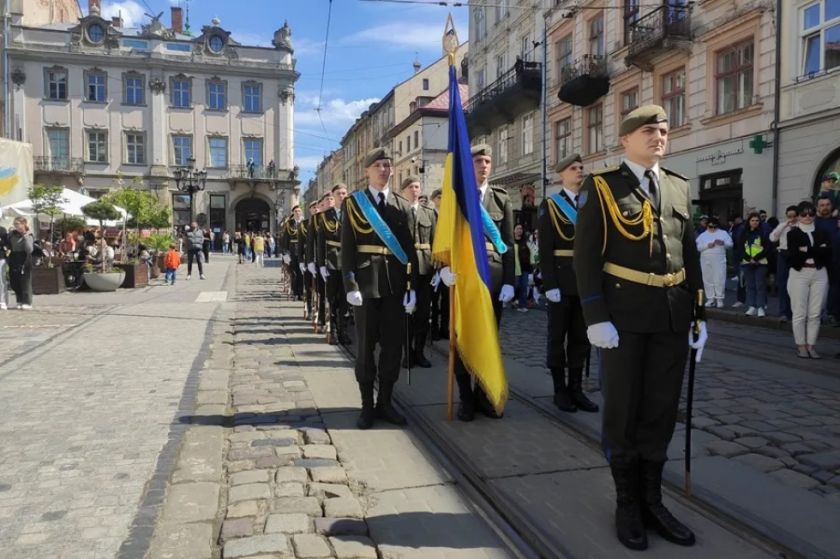Ucrania construye escuelas subterráneas en la región de Zaporiyia