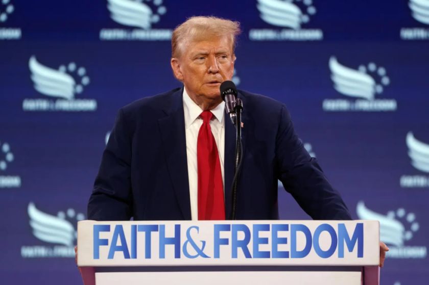 El conservadurismo cristiano se entrega a Trump: “Es el único que representa a Dios”