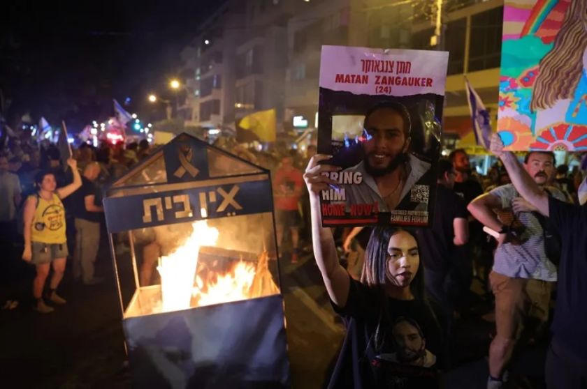 Miles de israelíes se echan a las calles contra Netanyahu y por la liberación de los rehenes de Hamás