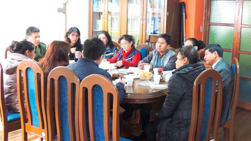 Constituyen la Mesa de Protección de los Derechos de las Mujeres Electas