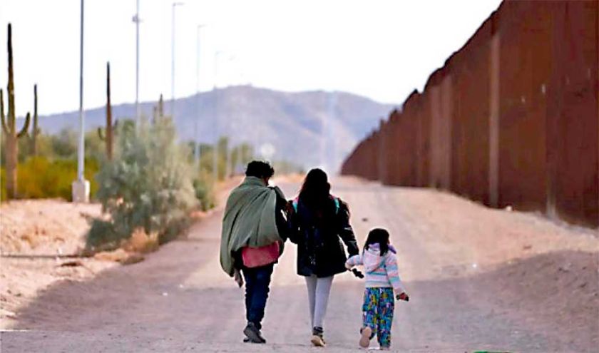 Albergues en frontera de Arizona están saturados