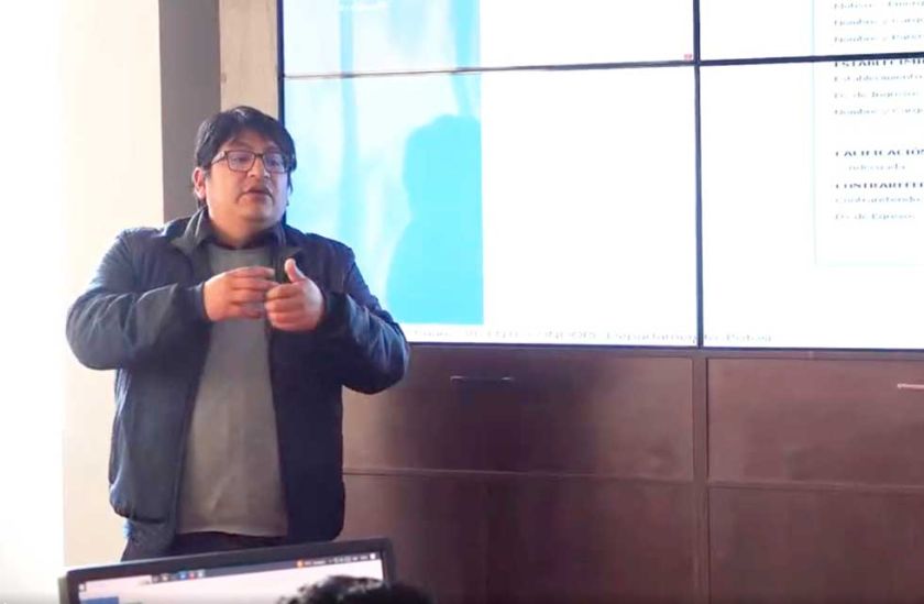 Capacitan a hospitales para implemetar nuevo software
