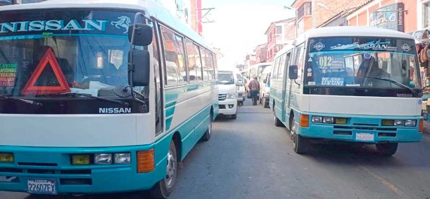 Radicales del transporte logran aprobar el bloqueo de las calles