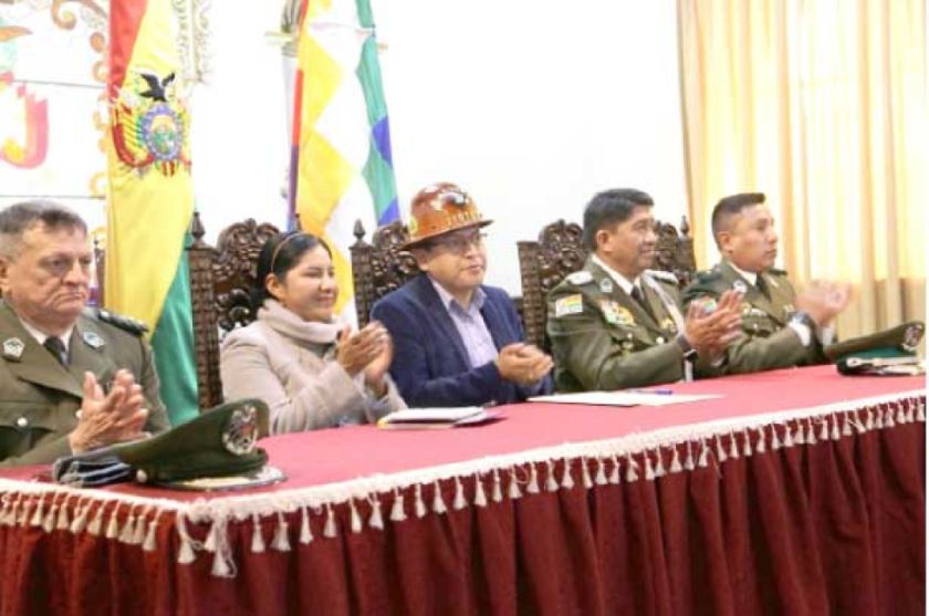Gobernación asigna mayores recursos a favor de la Policía