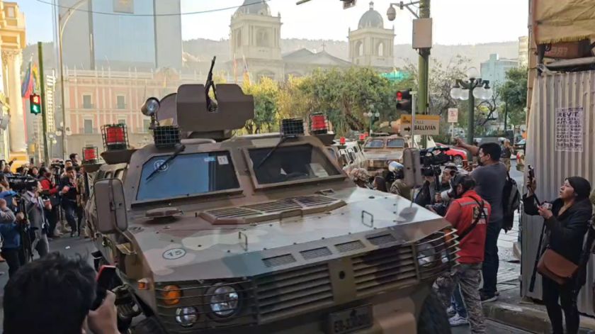 Fiscalía imputa al exmando militar y pide su detención en Chonchocoro por terrorismo y alzamiento armado