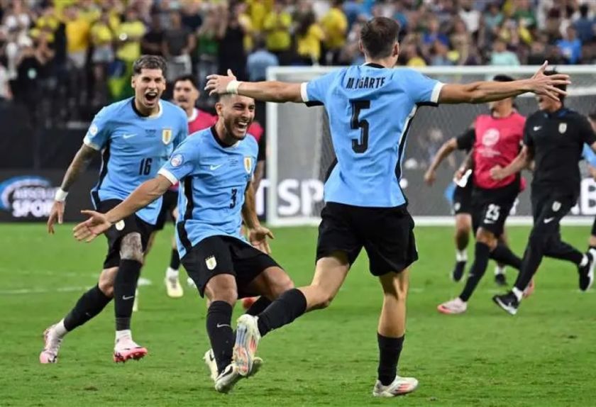 Uruguay vence 4-2 a Brasil y lo deja fuera de la Copa