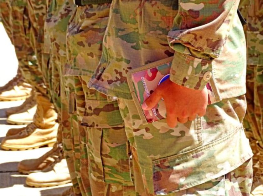 Investigan la extraña muerte de una joven premilitar en Sucre