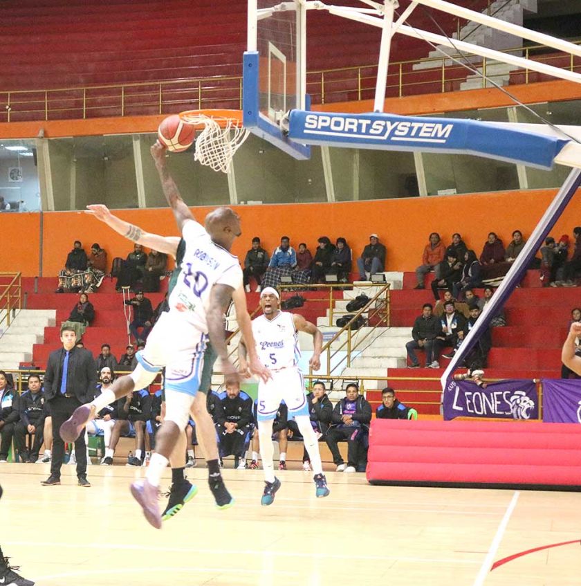 Leones quiere dar el primer golpe en cuartos de final