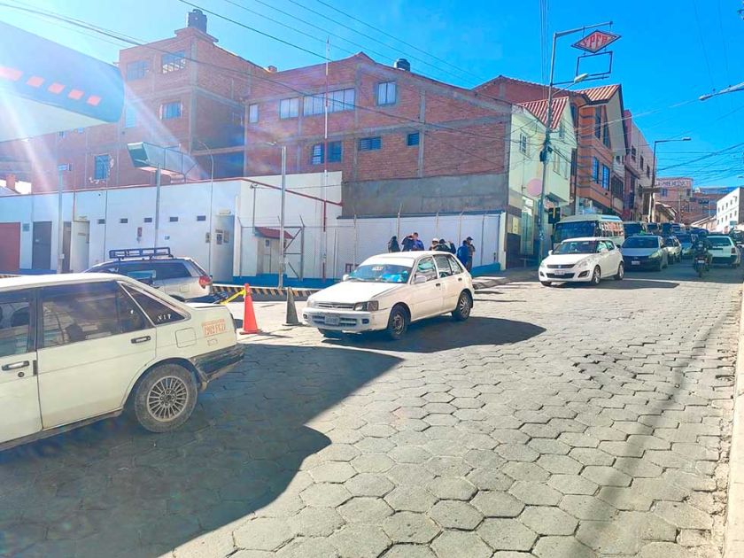 Alcaldía frena bloqueo de calles y anuncia mejoramiento de vías