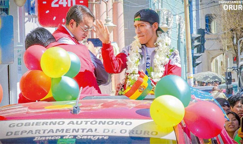 Oruro despide a Garibay
