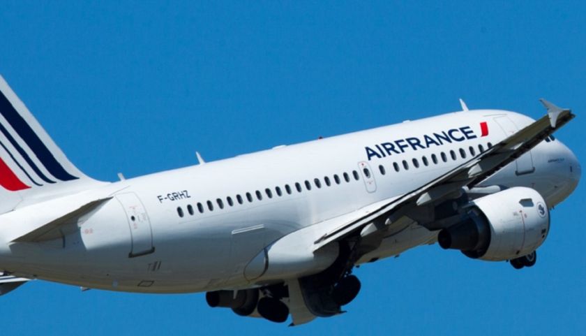Air France suspende venta de pasajes a través de agencias; ATT dice que se puede comprar directamente