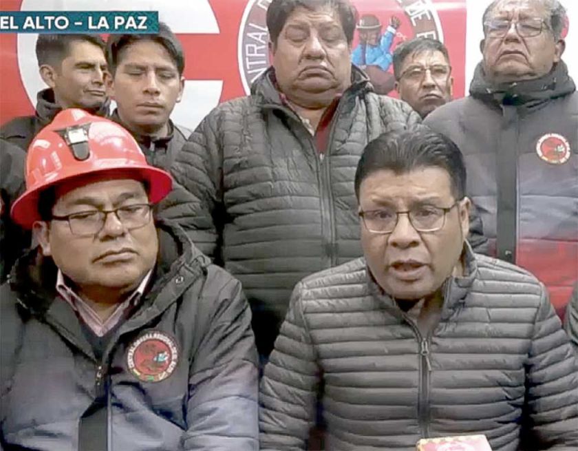 Sube la tensión en El Alto ante la presencia de Evo