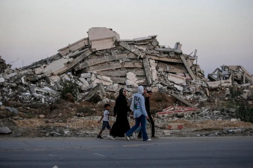 Israel dicta nuevas órdenes de evacuación en los barrios del sur de Jan Yunis