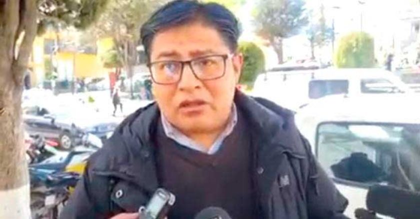 Diputado afirma que por “moral” deben renunciar autoridades reprobadas