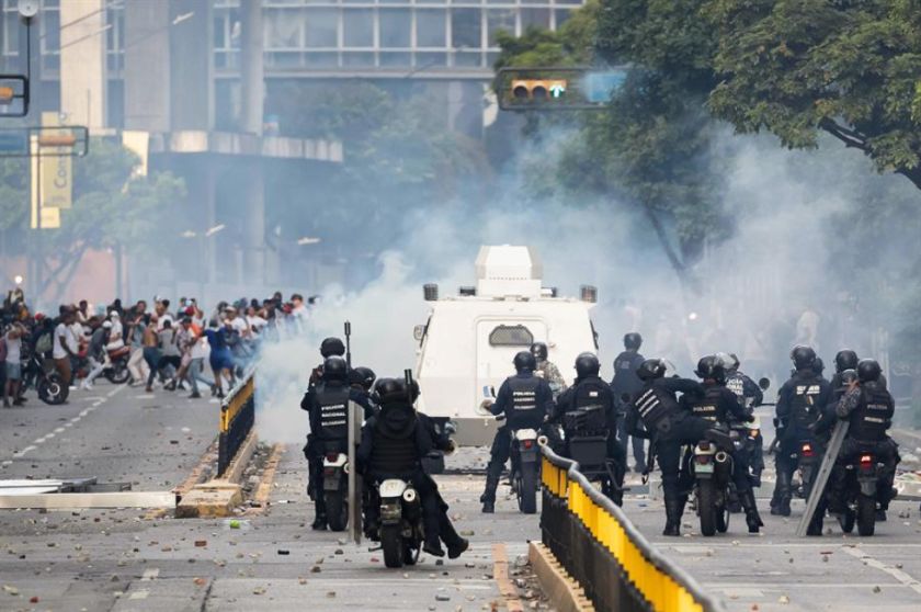 Más de una decena de fallecidos durante protestas en Venezuela, según ONG