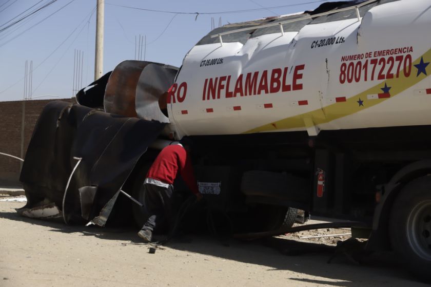 Explosión fatal en Cochabamba: Muere una persona cuando soldaba el tanque de una cisterna