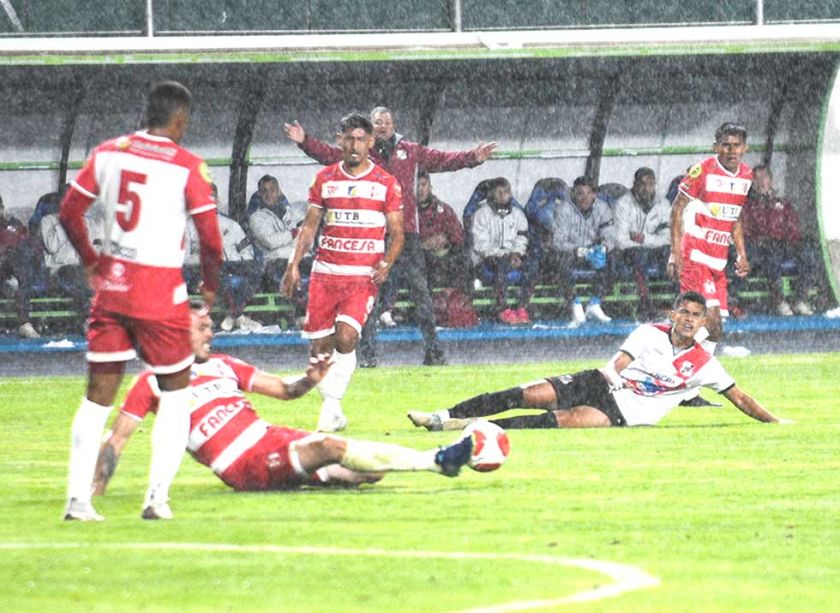La banda roja enfrenta a Independiente por quinta vez