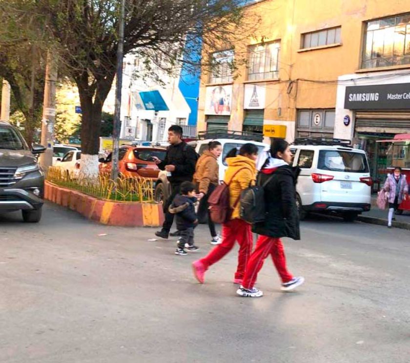 Estudiantes en Potosí se encaminan a horario normal en sus clases