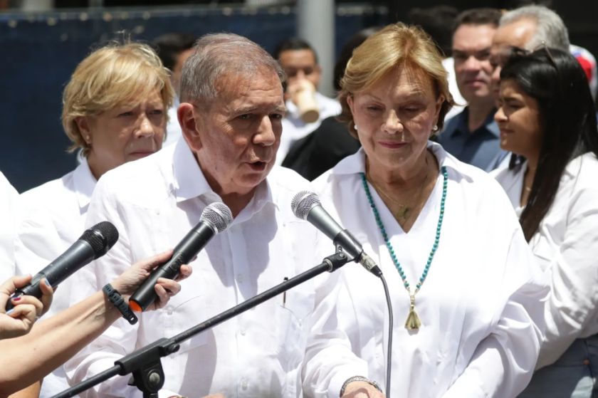 González Urrutia: “la fuerza bruta” y “el lenguaje de odio” no detendrán “una transición”