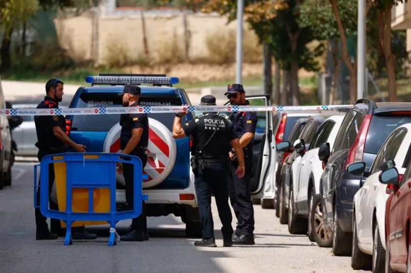España: Un hombre mata a su expareja en Rubí y a su actual mujer en Castellbisbal y se suicida