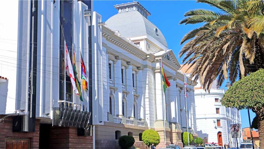 Judiciales: Publican perfiles y propuestas de candidatos