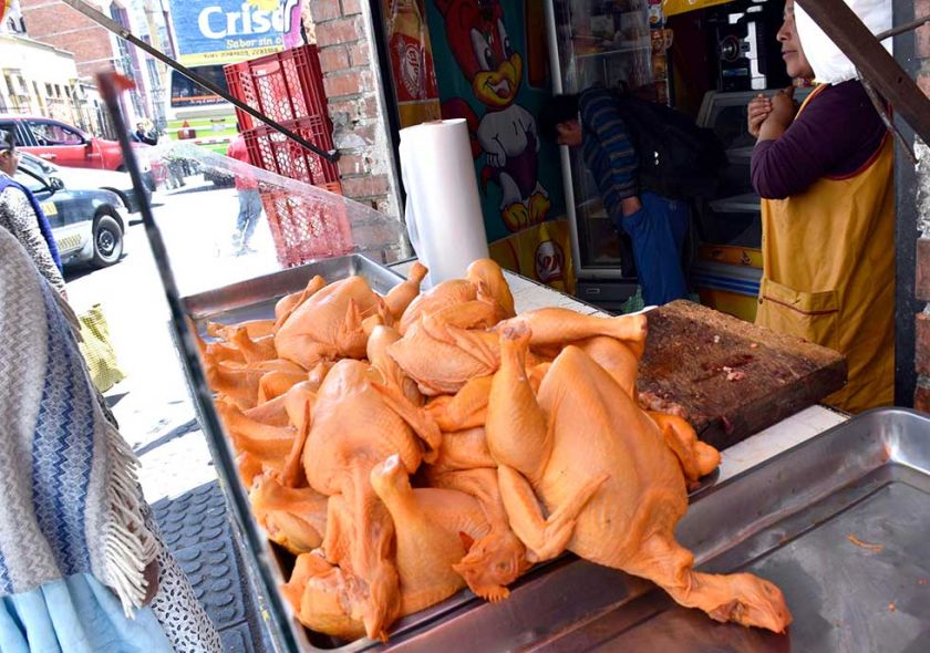 Intendencia detecta a comerciantes que elevaron el precio del pollo