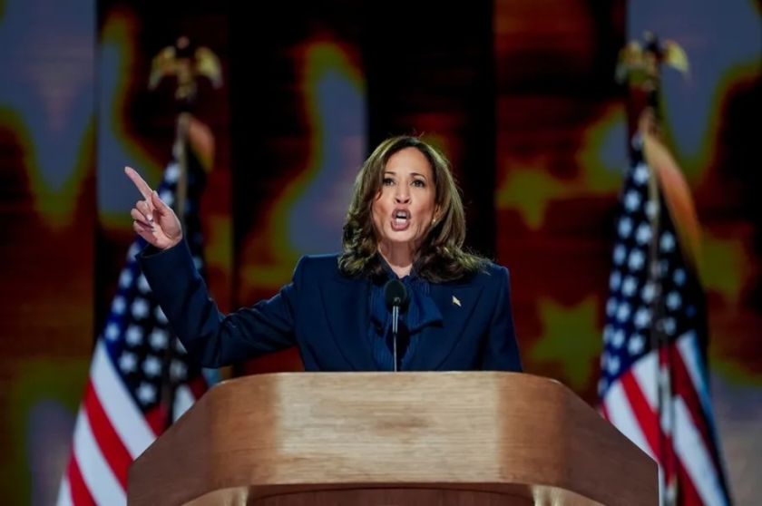 Kamala Harris se sumerge en una campaña histórica contra Trump