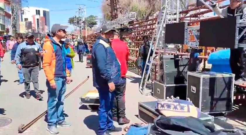 Intendencia retiró carteles de reventa de metros en el recorrido de Ch’utillos