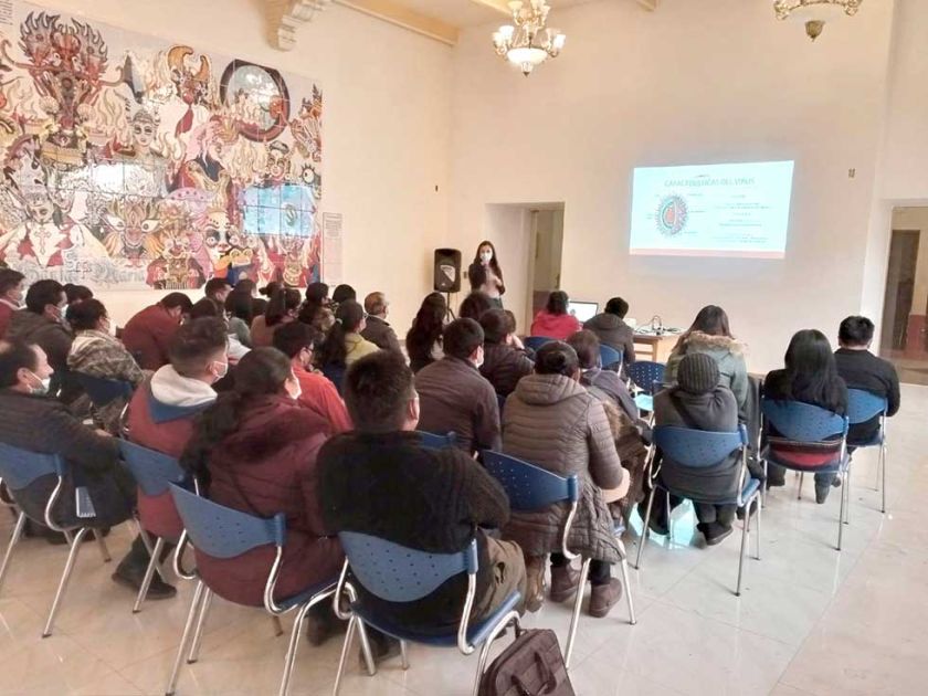 Capacitan a personal para detectar viruela del mono 