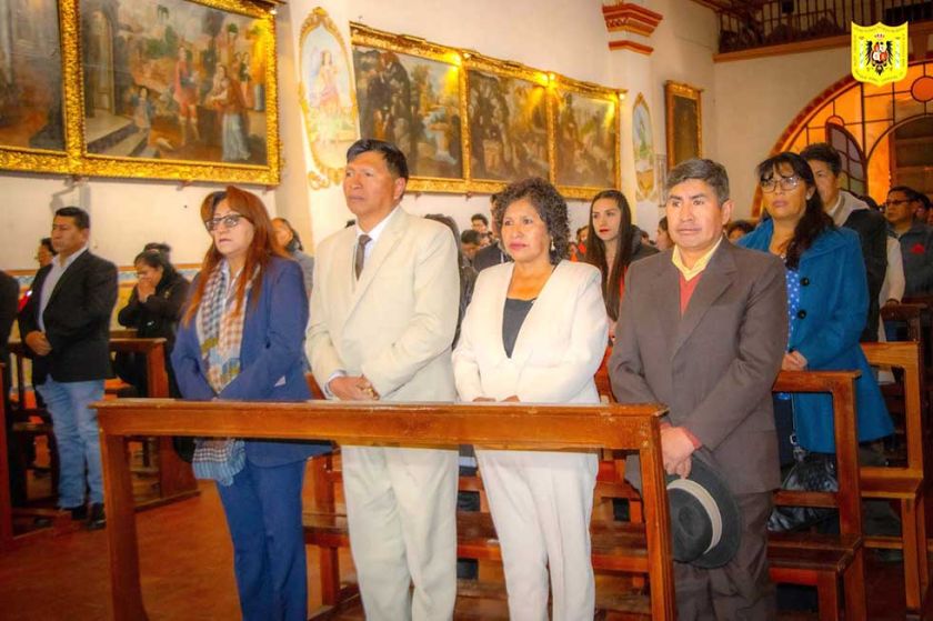 Llally despide a Jorge y él se va haciendo denuncias 