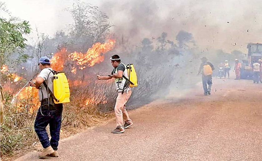 Declaran emergencia por incendios