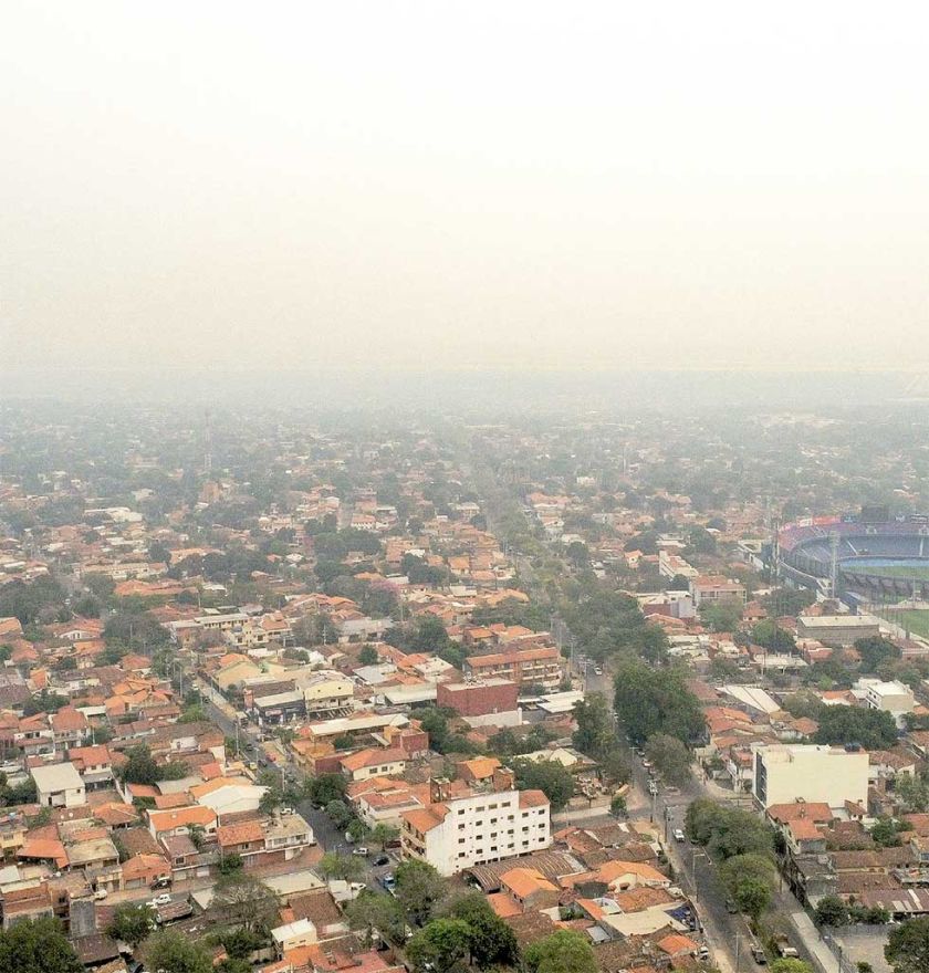Humo de incendios “asfixia”  varias zonas de Sudamérica