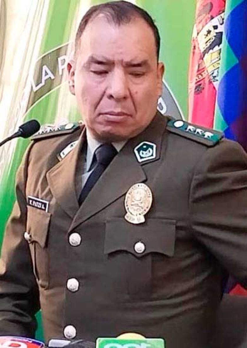 Un adulto mayor muere tras caer dentro su habitación