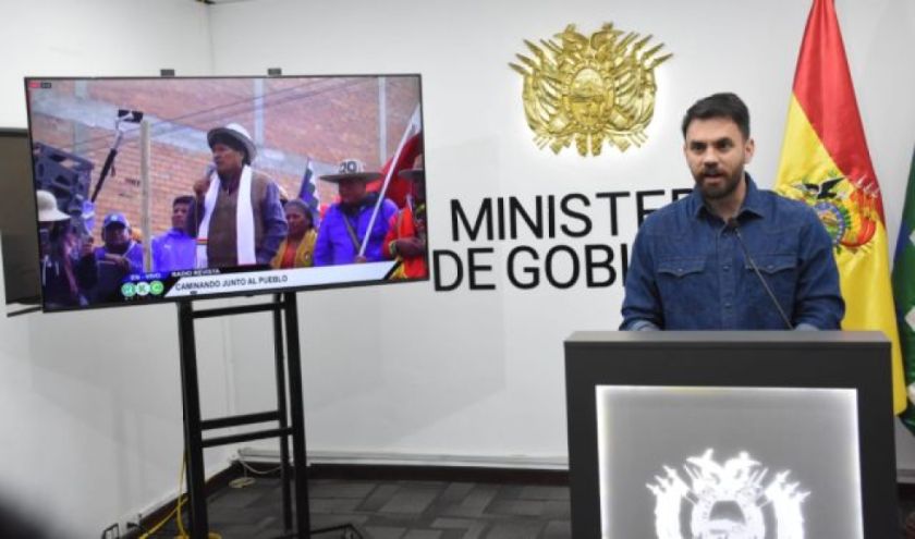 El ministro del Castillo dice que marcha busca una “guerra civil”