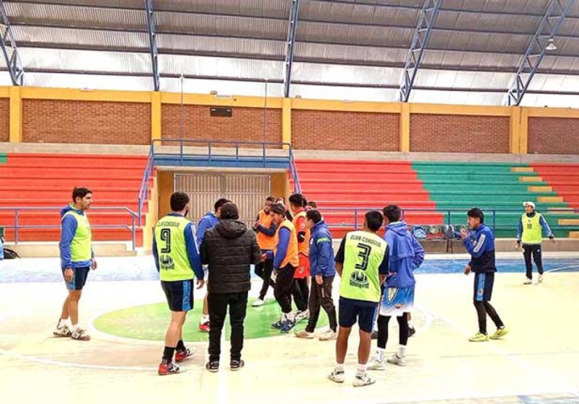 Córdova y Concepción se preparan para jugar contra Amistad y Petrolero respectivamente