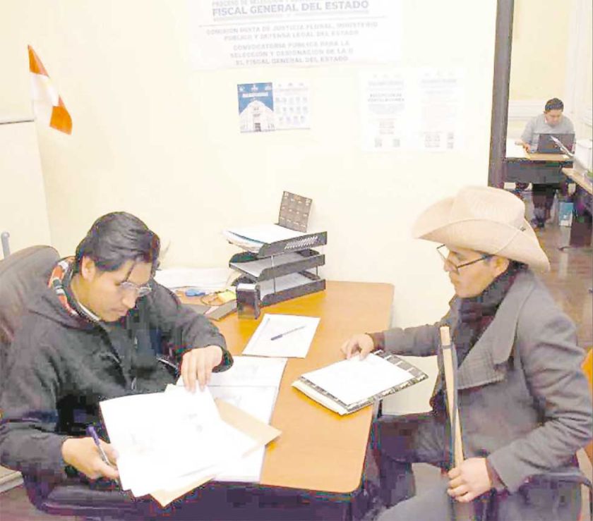 Comisión Mixta cierra registro con 76 postulantes a Fiscal 