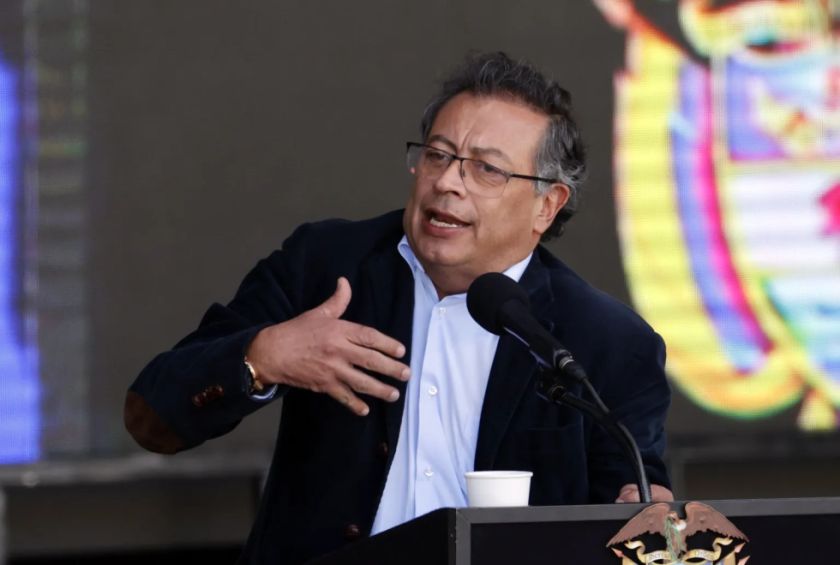 Petro dice que Colombia y Brasil no reconocerán a Maduro si no son presentadas las actas