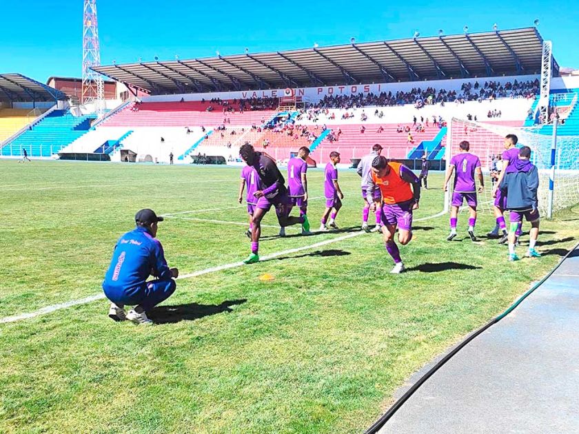 Real se alista para jugar con Alianza en los octavos de final
