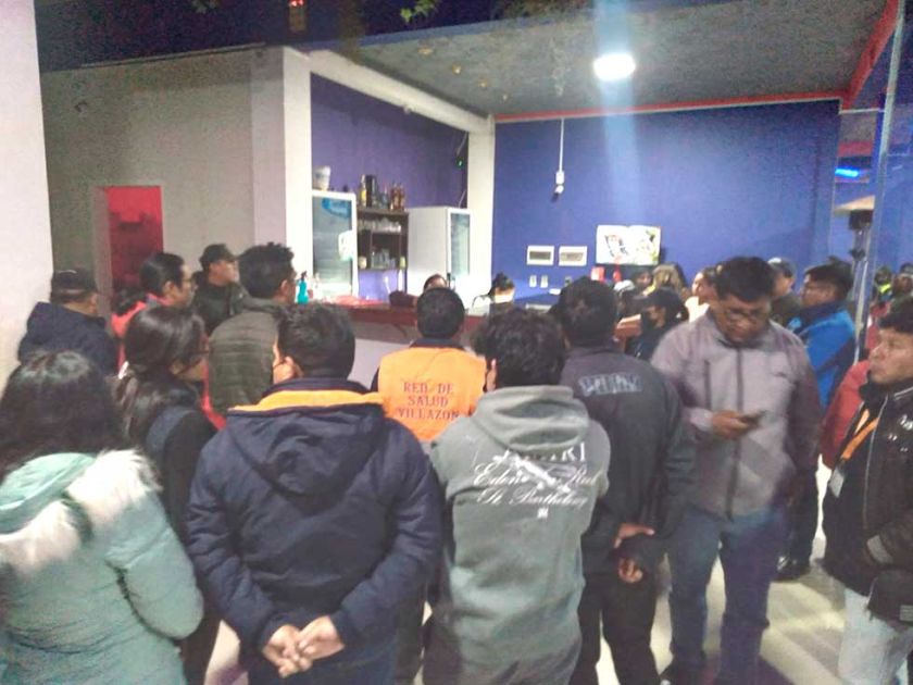 Control de seguridad clausuró bares y lenocinios en Villazón