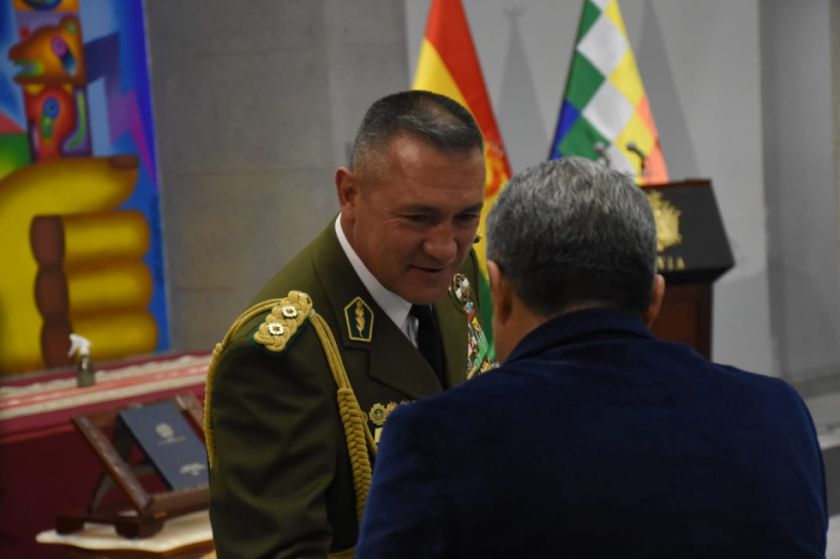 El potosino Augusto Russo Sandoval asume el más alto cargo de la institución del orden