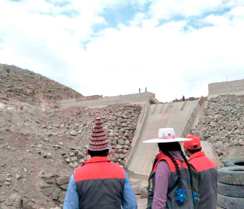 Gobernación construirá tres represas para combatir sequía