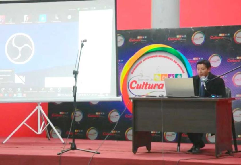 Buscan revalorizar tradiciones de Todos Santos en coloquio