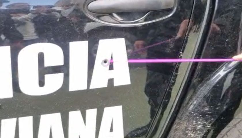 Jefe policial señala que ‘francotiradores’ dispararon contra la caravana policial en Oruro