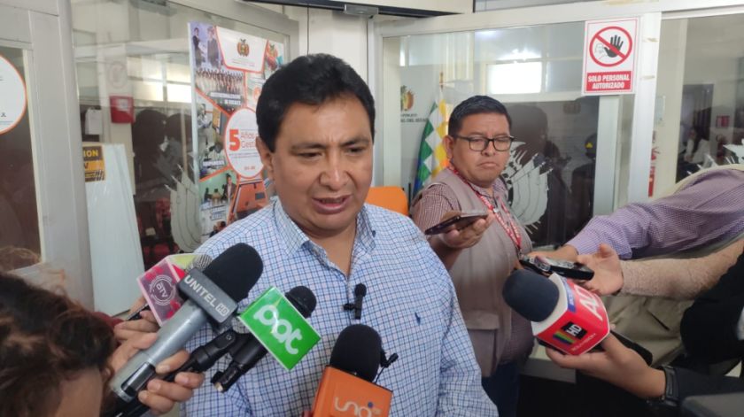 Exdiputado Barral pide a Mariaca que su primera tarea sea la captura de Evo